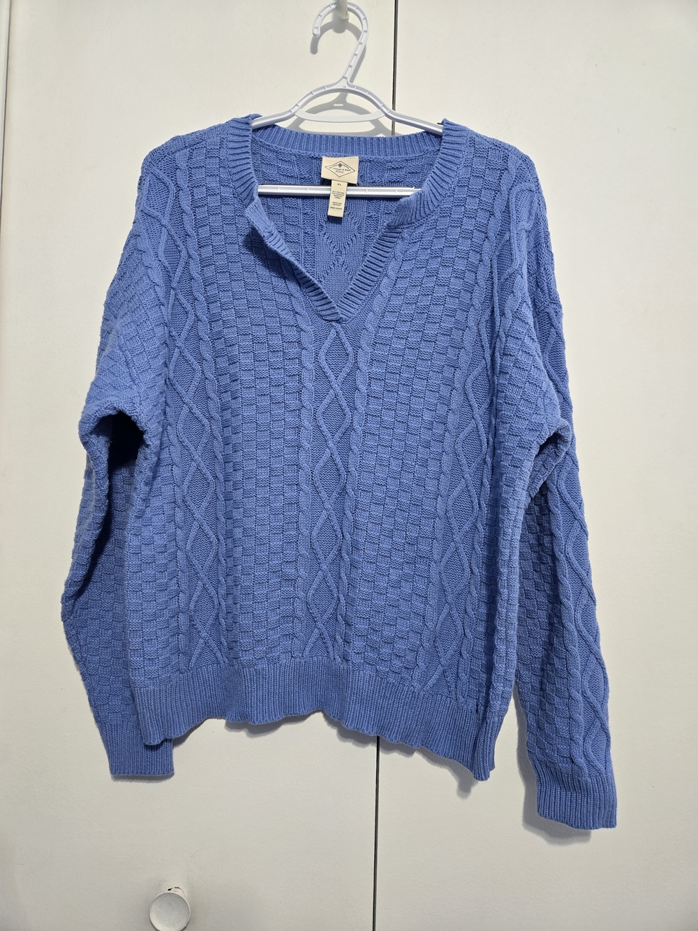 St. John’s Bay Blue Cable Knit Sweater XL Cotton Blend V-Neck Classic Cozy